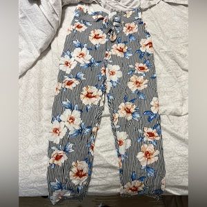 Fitted jogger style pant